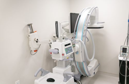 Fluoroscopy machine